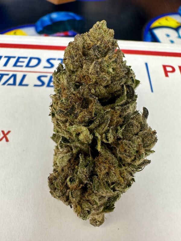 Apple London Pound Cake strain